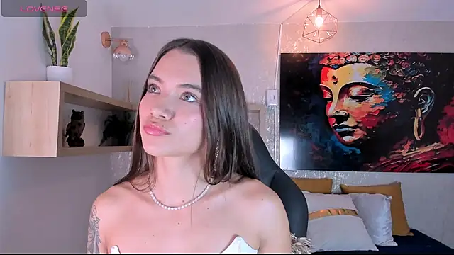 Snapshot of aitana_baker_ chatting on June 28, 2026, 4:19 am aitana baker online show from June 28, 2026, 4:19 am