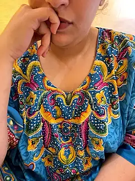 Snapshot of Bold-arabic-vibes chatting on October 23, 2025, 4:38 pm Bold-arabic-vibes online show from October 23, 2025, 4:38 pm