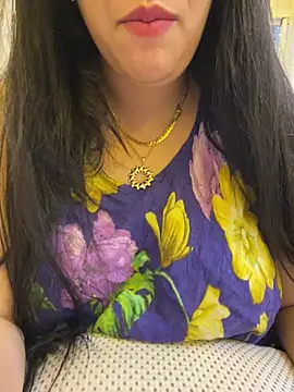 Snapshot of Bold-arabic-vibes chatting on July 15, 2026, 5:53 pm Bold-arabic-vibes online show from July 15, 2026, 5:53 pm