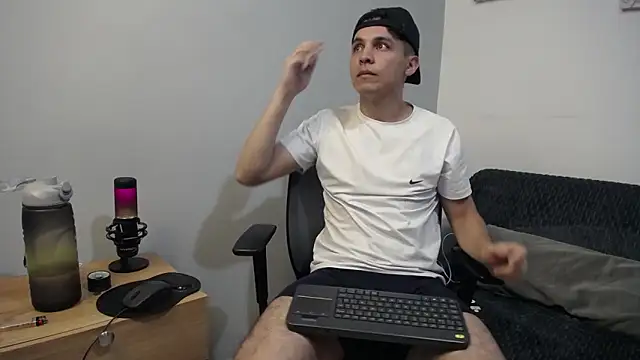 Andres 69 Fantasy online show from July 5, 2026, 11:00 pm