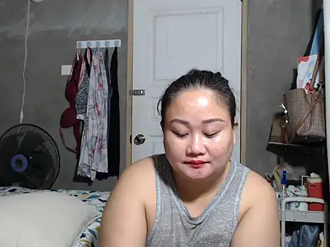 Snapshot of jengrey chatting on December 5, 2025, 1:53 pm jengrey online show from December 5, 2025, 1:53 pm