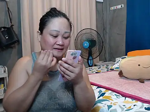 Snapshot of jengrey chatting on October 23, 2025, 1:15 am jengrey online show from October 23, 2025, 1:15 am