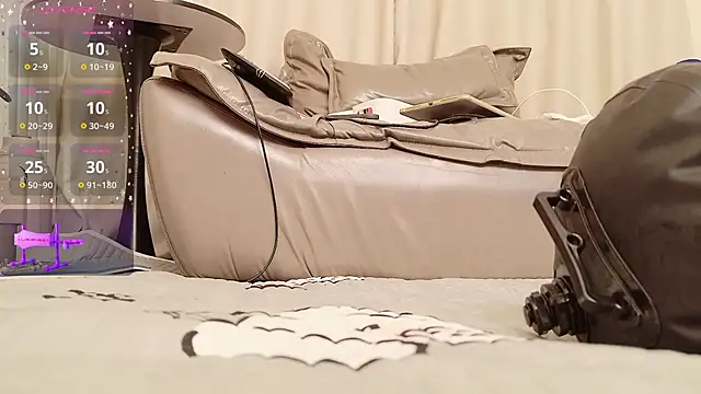 fox-yiyi online show from April 12, 2026, 11:57 am