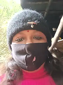 Hotty-rosni online show from November 26, 2025, 1:16 am