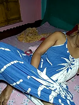 Hotty-rosni online show from September 30, 2025, 11:55 pm