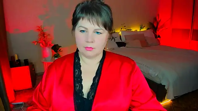 Snapshot of CrystaalStaar chatting on December 5, 2025, 9:12 pm CrystaalStaar online show from December 5, 2025, 9:12 pm