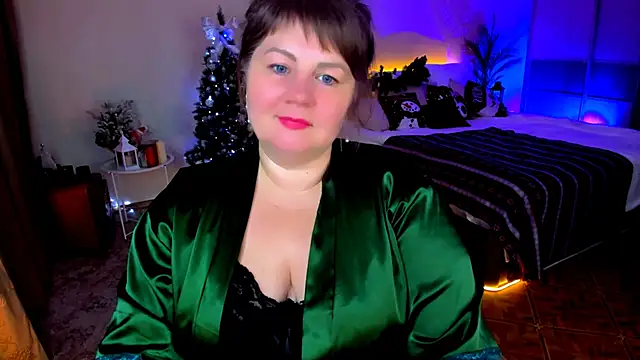 Snapshot of CrystaalStaar chatting on December 18, 2025, 12:16 am CrystaalStaar online show from December 18, 2025, 12:16 am