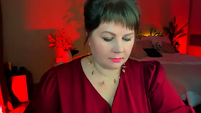 Snapshot of CrystaalStaar chatting on November 20, 2025, 6:41 pm CrystaalStaar online show from November 20, 2025, 6:41 pm