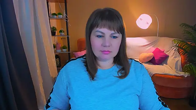 Snapshot of CrystaalStaar chatting on November 5, 2025, 7:39 pm CrystaalStaar online show from November 5, 2025, 7:39 pm