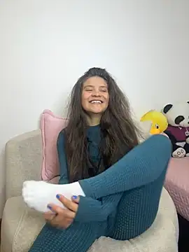 Snapshot of Emilyybennet_ chatting on November 2, 2025, 1:32 am Emilyybennet online show from November 2, 2025, 1:32 am