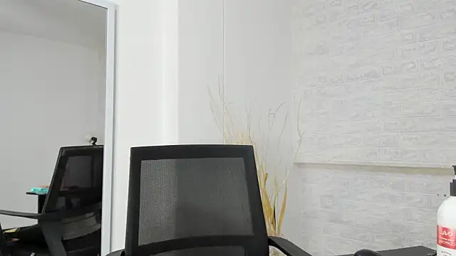 Snapshot of _PENELOPESTAR_ chatting on October 10, 2025, 7:36 pm PENELOPESTAR online show from October 10, 2025, 7:36 pm