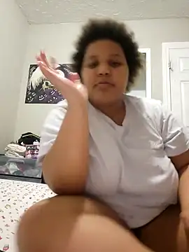 chocolate bella online show from September 21, 2025, 3:00 am