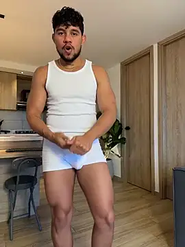 austin spears  online show from April 18, 2026, 10:43 pm