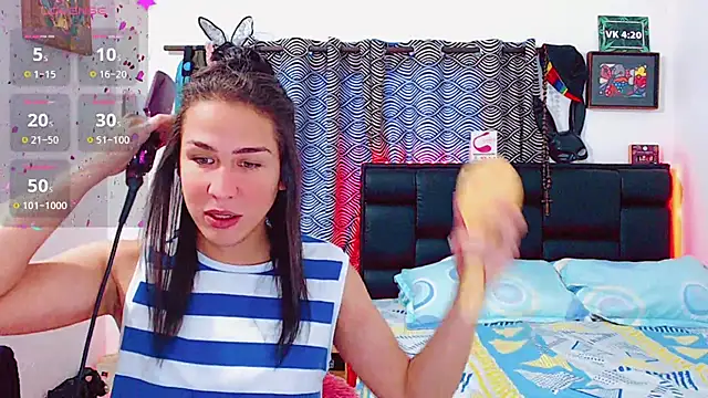 Snapshot of Azley_sweet chatting on December 5, 2025, 12:48 pm Azley sweet online show from December 5, 2025, 12:48 pm