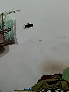 Love-pari077 online show from January 13, 2026, 3:38 pm