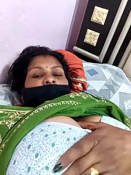 Love-pari077 online show from March 1, 2026, 6:57 am