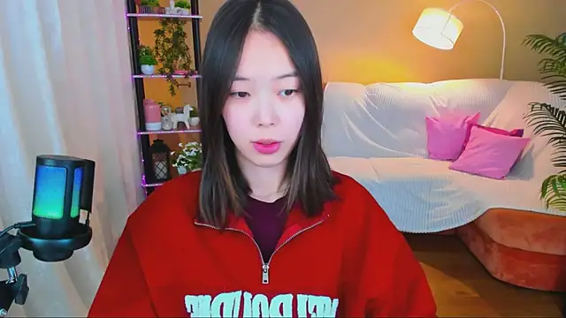 Snapshot of SoulHarmoonyy chatting on September 25, 2025, 1:17 pm SoulHarmoonyy online show from September 25, 2025, 1:17 pm