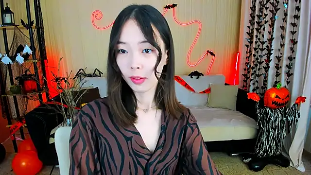 Snapshot of SoulHarmoonyy chatting on October 29, 2025, 1:21 pm SoulHarmoonyy online show from October 29, 2025, 1:21 pm