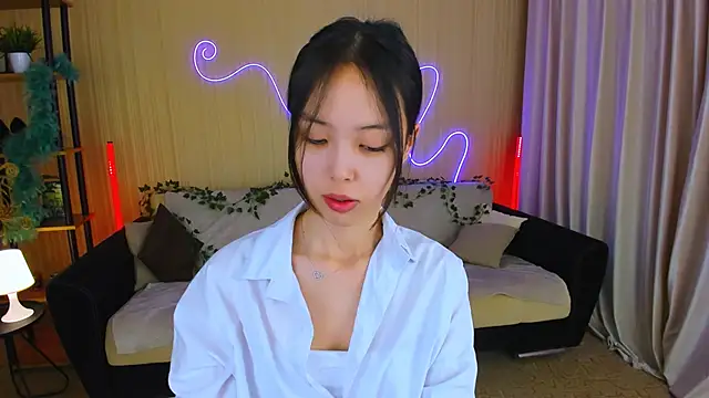 Snapshot of SoulHarmoonyy chatting on November 7, 2025, 1:15 pm SoulHarmoonyy online show from November 7, 2025, 1:15 pm