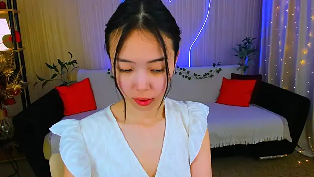 SoulHarmoonyy online show from April 19, 2026, 4:13 am