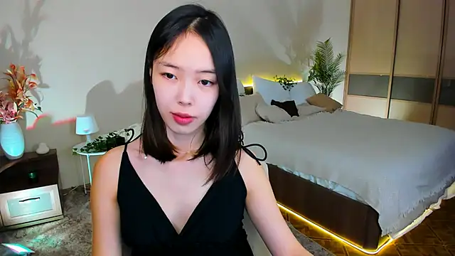 Snapshot of SoulHarmoonyy chatting on October 14, 2025, 1:12 pm SoulHarmoonyy online show from October 14, 2025, 1:12 pm