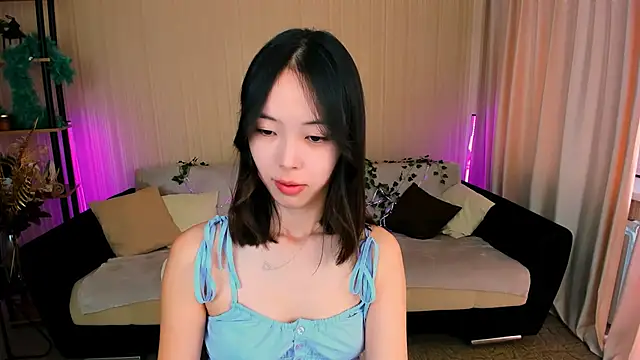 Snapshot of SoulHarmoonyy chatting on September 11, 2025, 1:44 pm SoulHarmoonyy online show from September 11, 2025, 1:44 pm