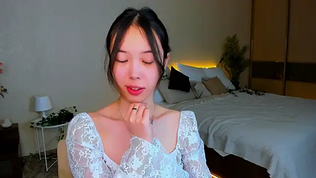 Snapshot of SoulHarmoonyy chatting on October 12, 2025, 4:14 am SoulHarmoonyy online show from October 12, 2025, 4:14 am