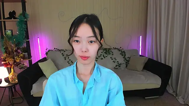 Snapshot of SoulHarmoonyy chatting on November 16, 2025, 4:17 am SoulHarmoonyy online show from November 16, 2025, 4:17 am