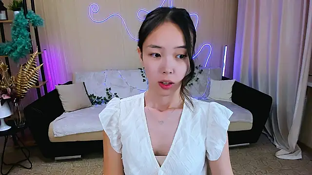 Snapshot of SoulHarmoonyy chatting on September 24, 2025, 1:17 pm SoulHarmoonyy online show from September 24, 2025, 1:17 pm