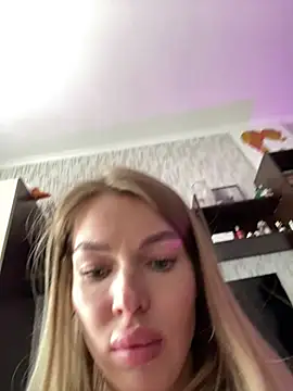 miss veroNika online show from June 5, 2026, 6:52 am