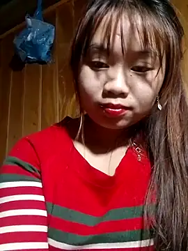 PhayPhay123 online show from December 5, 2025, 1:43 pm