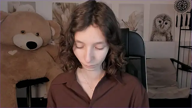 EmmanuellBrown online show from January 17, 2026, 4:05 am