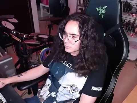 Snapshot of dorrey21 chatting on December 22, 2025, 8:42 pm dorrey21 online show from December 22, 2025, 8:42 pm