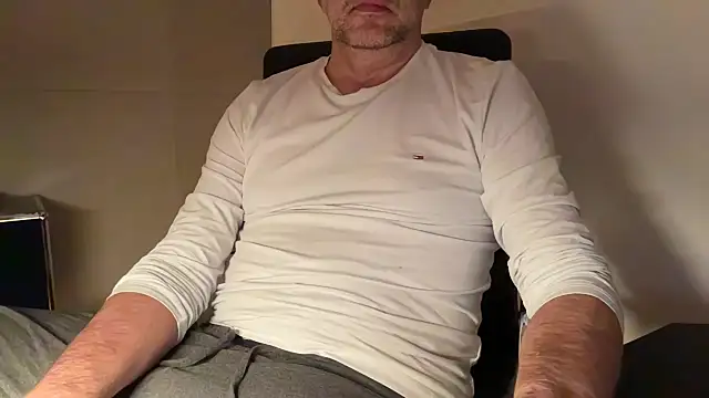 german9inch online show from December 17, 2025, 9:53 pm