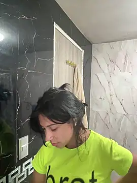 lynn9000 online show from September 27, 2025, 5:46 am