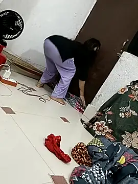 hiddennisha online show from October 18, 2025, 1:57 pm