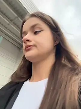 Snapshot of KittyQueeny chatting on October 10, 2025, 2:07 pm KittyQueeny online show from October 10, 2025, 2:07 pm