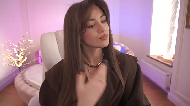 EricaSin online show from March 5, 2026, 2:13 pm