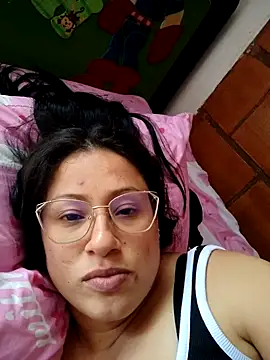 Snapshot of Angels_tomsop chatting on November 14, 2025, 6:33 pm Angels tomsop online show from November 14, 2025, 6:33 pm