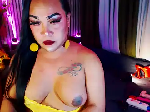 CumFactoryLuna online show from April 8, 2026, 10:28 am