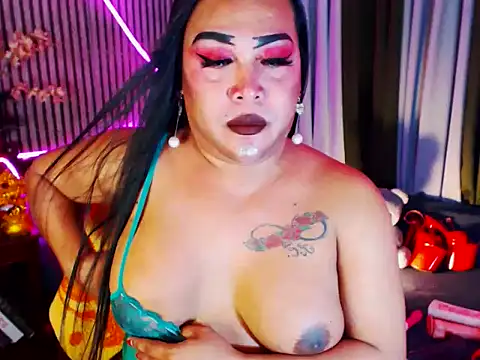 CumFactoryLuna online show from February 28, 2026, 11:32 am