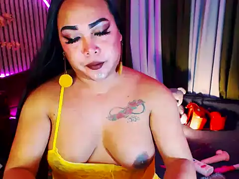 CumFactoryLuna online show from March 9, 2026, 1:09 am