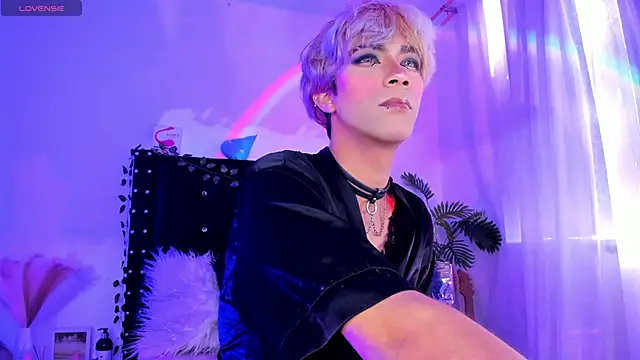 Snapshot of Cooperrosscute233 chatting on January 17, 2026, 8:45 pm Cooperrosscute233 online show from January 17, 2026, 8:45 pm