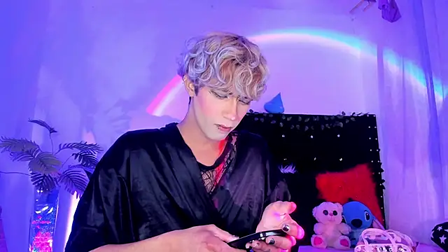 Snapshot of Cooperrosscute233 chatting on January 14, 2026, 2:37 am Cooperrosscute233 online show from January 14, 2026, 2:37 am