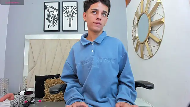 owen  johnson online show from October 7, 2025, 12:39 pm