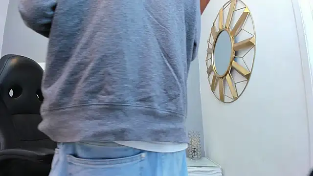 owen  johnson online show from October 3, 2025, 12:17 pm