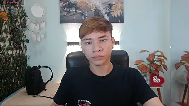 Snapshot of nathanclay chatting on December 16, 2025, 3:55 am nathanclay online show from December 16, 2025, 3:55 am