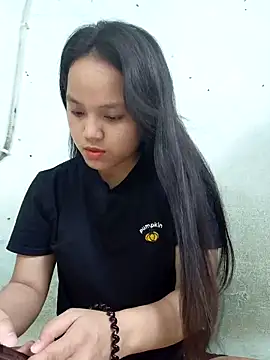 Snapshot of BabySweet-18 chatting on June 20, 2026, 7:35 am BabySweet-18 online show from June 20, 2026, 7:35 am