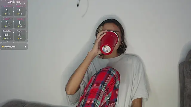 brisazanes online show from November 8, 2025, 8:34 pm