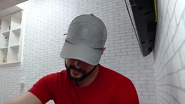 BombeiroHotx online show from April 18, 2026, 6:10 pm